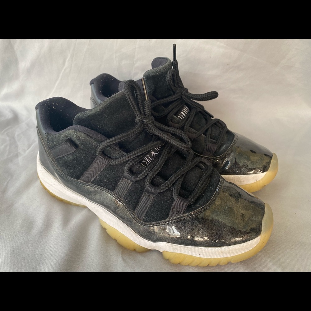 Jordan 11 low